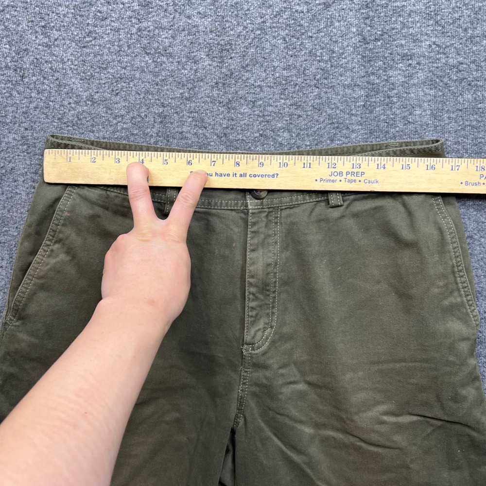 Eddie Bauer Shorts Mens 32 Olive Green Chino Cotton Twill Casual Outdoor - Picture 6 of 13